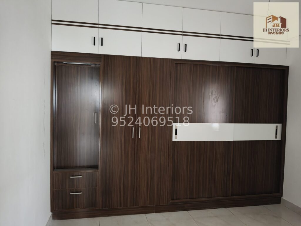 wardrobe 01