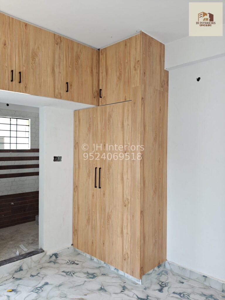 wardrobe 08
